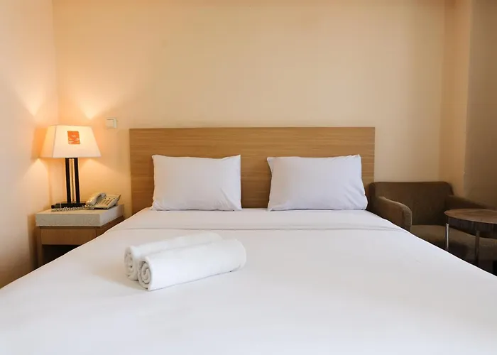 Strategic And Comfy 1Br At Braga City Walk Apartment By Travelio